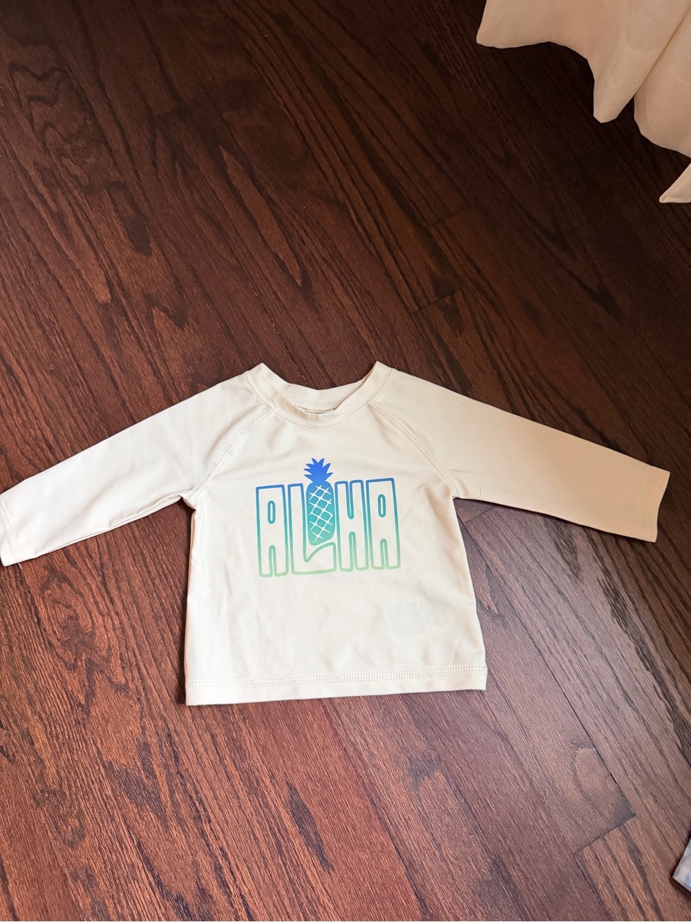 Old Navy Cream Long-Sleeve Tee with Blue-Green Pineapple 'ALOHA' Graphic